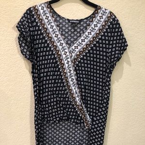 Women’s dressy blouse